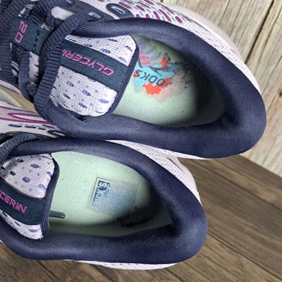 Brooks Purple Athletic Shoes with Mesh Design and Cushioning - Picture 7 of 9